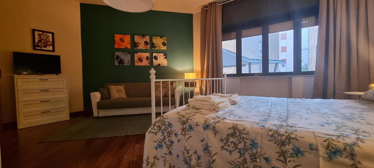 Via Battisti 109 Apartment กาแซร์ตา ภายนอก รูปภาพ