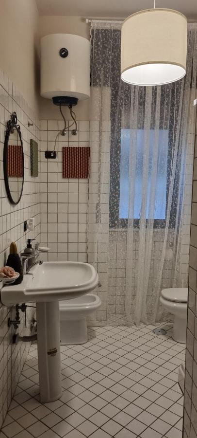 Via Battisti 109 Apartment กาแซร์ตา ภายนอก รูปภาพ