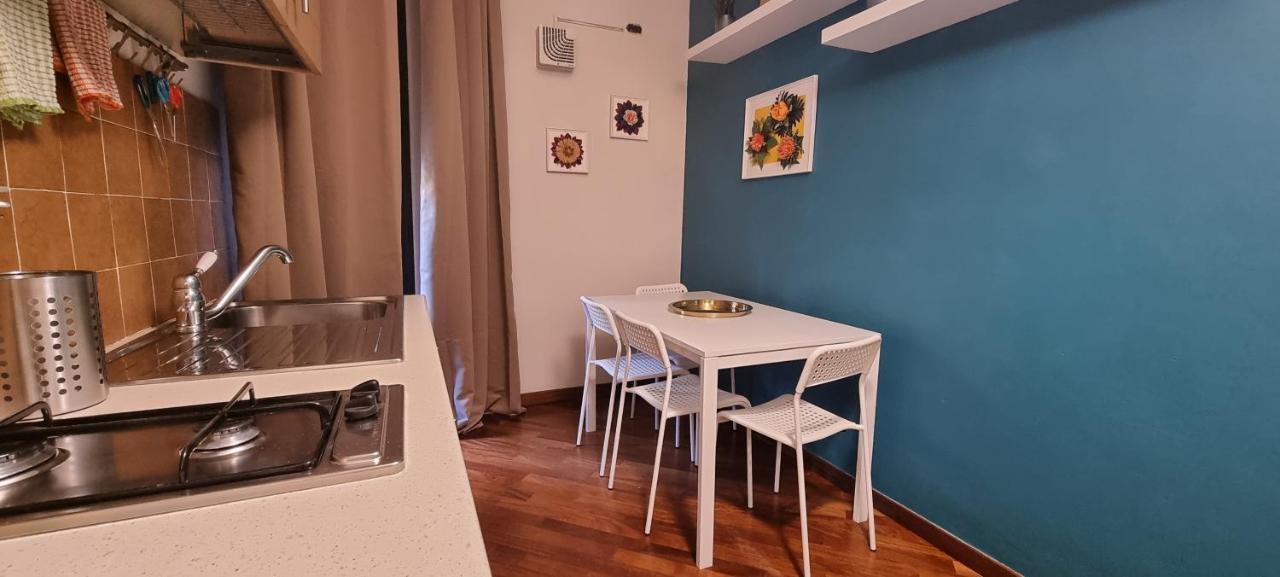 Via Battisti 109 Apartment กาแซร์ตา ภายนอก รูปภาพ