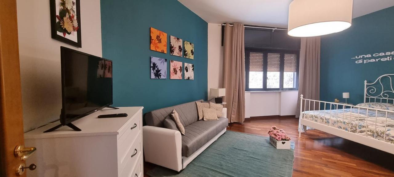 Via Battisti 109 Apartment กาแซร์ตา ภายนอก รูปภาพ