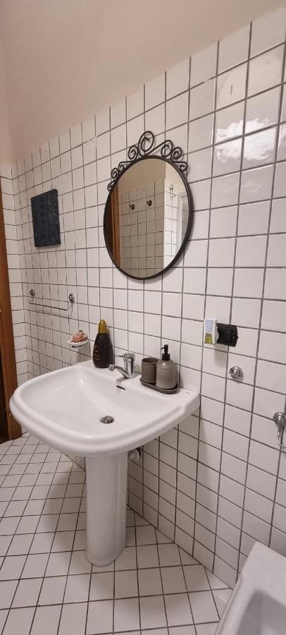 Via Battisti 109 Apartment กาแซร์ตา ภายนอก รูปภาพ