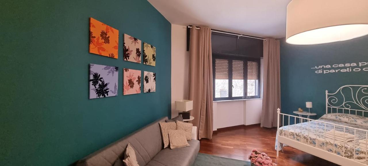 Via Battisti 109 Apartment กาแซร์ตา ภายนอก รูปภาพ